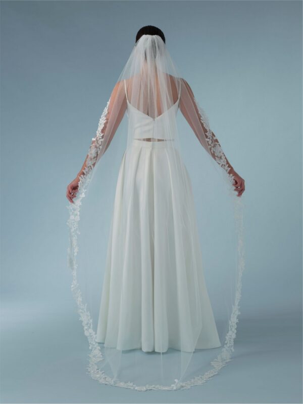 Bridal Veil from Jupon - S446-210/1/MED