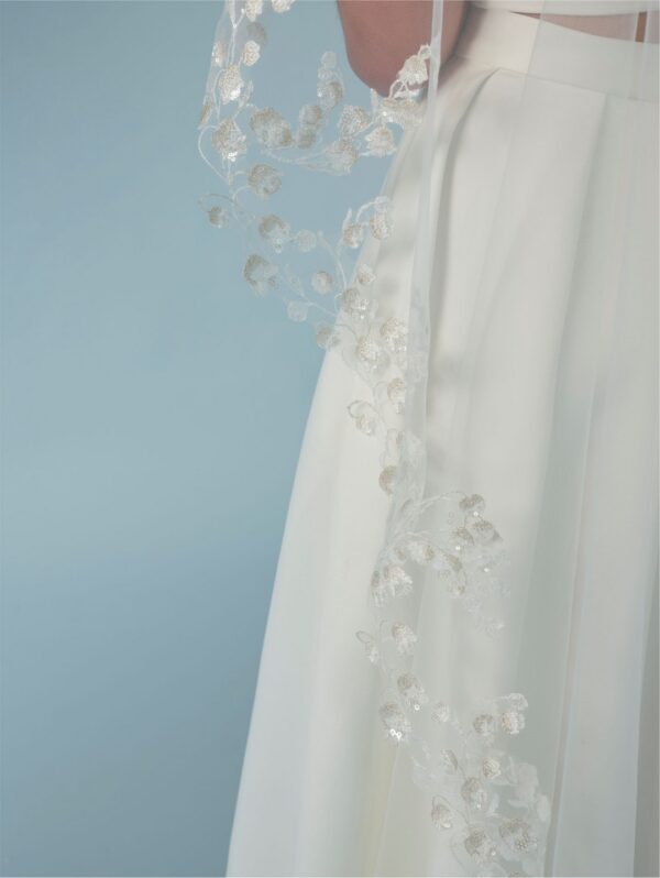 Bridal Veil from Jupon - S449-210/R/SOFT