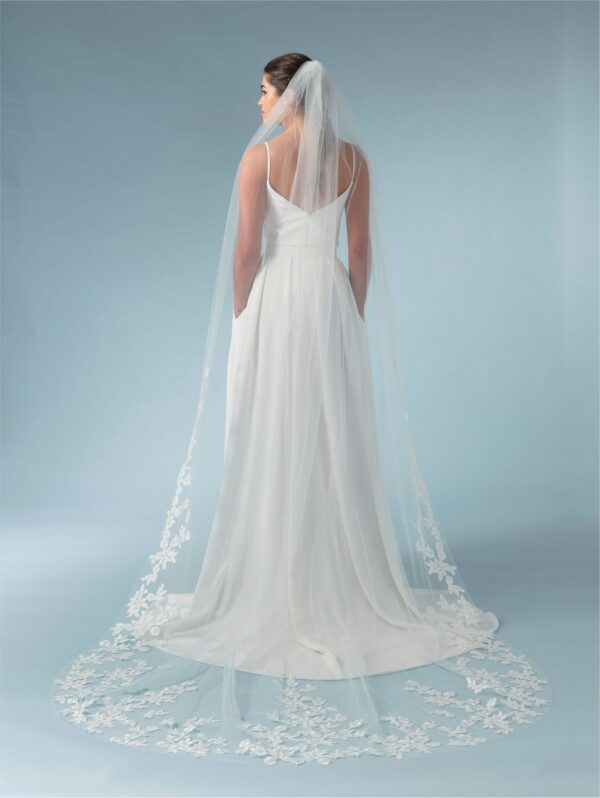 Bridal Veil from Jupon - S475-300/1/MED